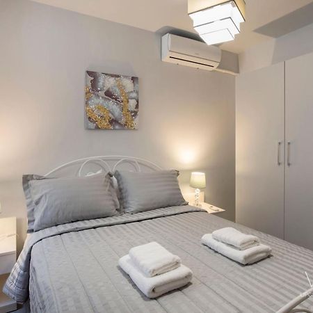 The Emerald City Central Apartment, 2-Bdrms سالونيك المظهر الخارجي الصورة
